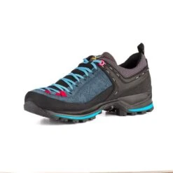 Salewa Ws Mtn Trainer 2 GTX -Trail Outfitters Shop 00 0000061358 8679 16 1280x1280