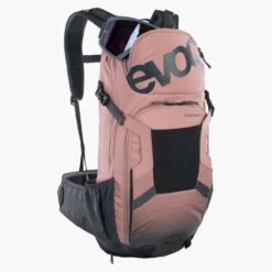 Evoc Fr Enduro 16 -Trail Outfitters Shop 100107518 FR ENDURO 16 dt03 1280x1280