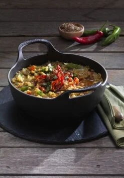 Le Creuset Balti Dish -Trail Outfitters Shop 20142240000460 LS00002 1280x1280