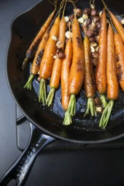 Le Creuset Signature Deep Skillet -Trail Outfitters Shop 20187260000422 LS00001 1280x1280