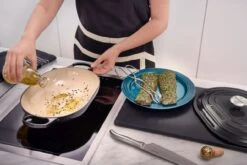 Le Creuset Chef's Knife -Trail Outfitters Shop 21112310000430 98000315000100 70202276420099 LS00001 1280x1280 1