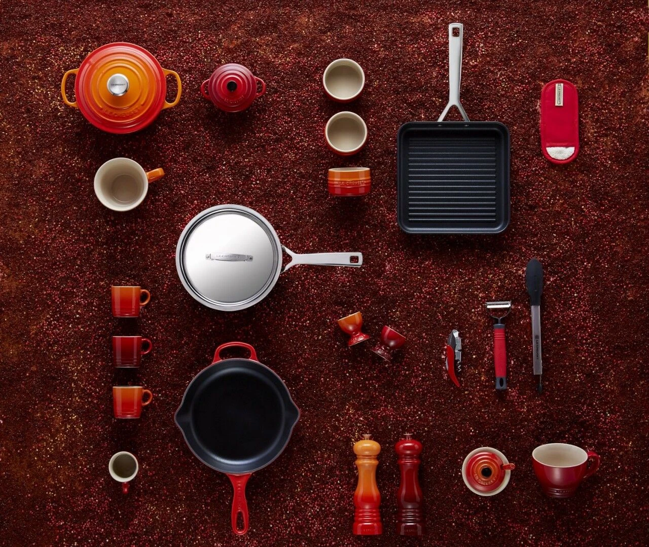 Le Creuset Classic Stainless Steel Nonstick Saute Pan With Lid - Image 3