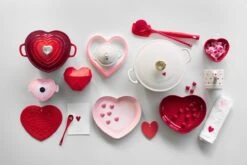 Le Creuset Heart Collection Oven -Trail Outfitters Shop 21401200602455 21074228451449 60506257770003 69084300600031 81901100101830 80302350101805 60210237770099 91056421060099 LS00002 1280x1280