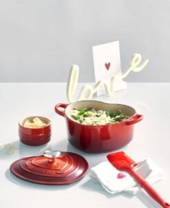 Le Creuset Heart Collection Oven -Trail Outfitters Shop 21401200602455 LS00001 1280x1280