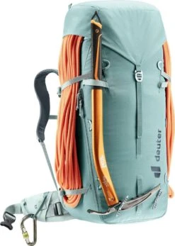 Deuter Guide 42+8 SL -Trail Outfitters Shop 3361623 2288 Guide42plus8SL jade frost D 08 1280x1280