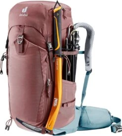 Deuter Trail Pro 34 SL -Trail Outfitters Shop 3441223 5339 TrailPro34SL caspia dusk D 09 1280x1280
