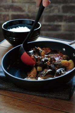 Le Creuset Toughened Nonstick High Fry Pan -Trail Outfitters Shop 51101240010002 93100400060008 LS00001 1280x1280