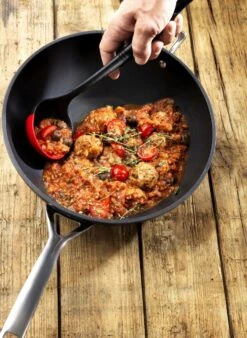 Le Creuset Toughened Nonstick Stir-Fry Pan With Helper Handle -Trail Outfitters Shop 51104300010202 93100400060008 LS00001 1280x1280