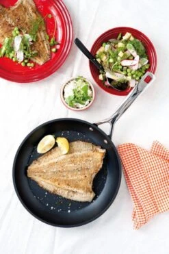 Le Creuset Toughened Nonstick Flat Fry Pan -Trail Outfitters Shop 51112260010002 70117160600099 70203220600099 LS00001 1280x1280