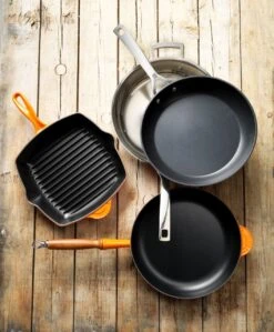 Le Creuset Toughened Nonstick Flat Fry Pan -Trail Outfitters Shop 51112260010002 96200228001100 20183260900422 20058280900460 LS00001 1280x1280