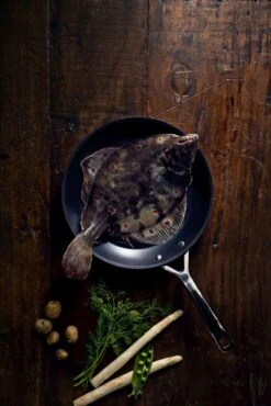 Le Creuset Toughened Nonstick Flat Fry Pan -Trail Outfitters Shop 51112260010002 LS00003 1280x1280