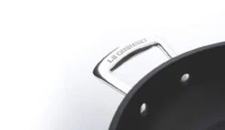 Le Creuset Toughened Nonstick Flat Fry Pan -Trail Outfitters Shop 51112260010002 LS00004 1280x1280