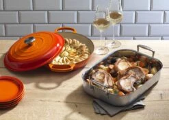 Le Creuset Classic Stainless Steel Roasting Pan -Trail Outfitters Shop 96102270000000 21180300902430 49814000010003 LS00001 1280x1280