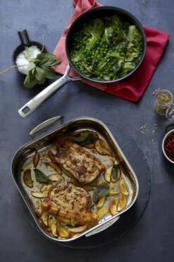 Le Creuset Classic Stainless Steel Square Roasting Pan -Trail Outfitters Shop 96106026000000 96201320001000 71901101400000 LS00002 1280x1280