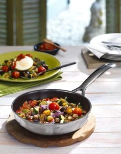 Le Creuset Classic Stainless Steel Nonstick Fry Pan -Trail Outfitters Shop 96200224001000 LS00001 1280x1280