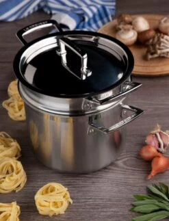 Le Creuset Classic Classic Stainless Steel Pasta Pot With Colander Insert -Trail Outfitters Shop 96200520001000 LS00002 1280x1280