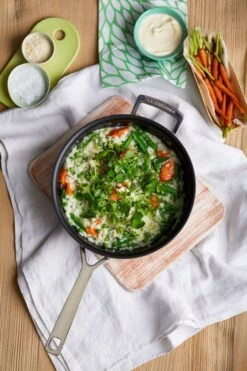 Le Creuset Classic Stainless Steel Nonstick Saute Pan With Lid -Trail Outfitters Shop 96201424001000 LS 00001 1280x1280