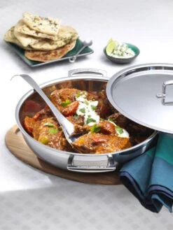 Le Creuset Classic Stainless Steel Rondeau Pan -Trail Outfitters Shop 96202830001000 LS00003 1280x1280