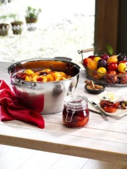 Le Creuset Classic Stainless Steel Preserving Pan -Trail Outfitters Shop 96204130001000 LS00004 1280x1280