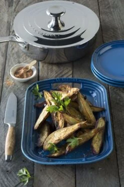 Le Creuset Santoku Knife -Trail Outfitters Shop 98000213000200 LS00003 1280x1280