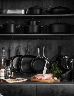 Le Creuset Chef's Knife -Trail Outfitters Shop 98000315000100 LS00002 1280x1280