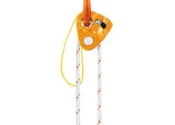 Petzl Pur Line 6 Mm -Trail Outfitters Shop R010AA PUR LINE 6 mm focus 4 LowRes 1280x1280